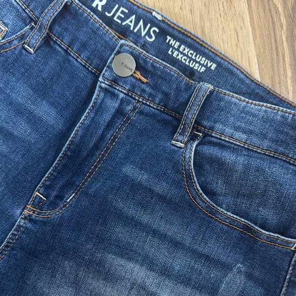 Reitmans Blue and White Jean Shorts with Lace Detail - Picture 3 of 5